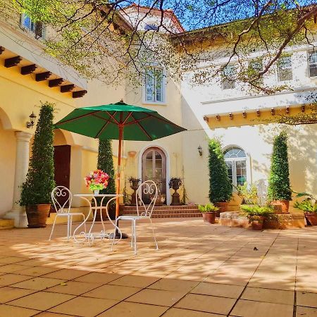Prompimarn Villa Toscana Bangkok Eksteriør bilde